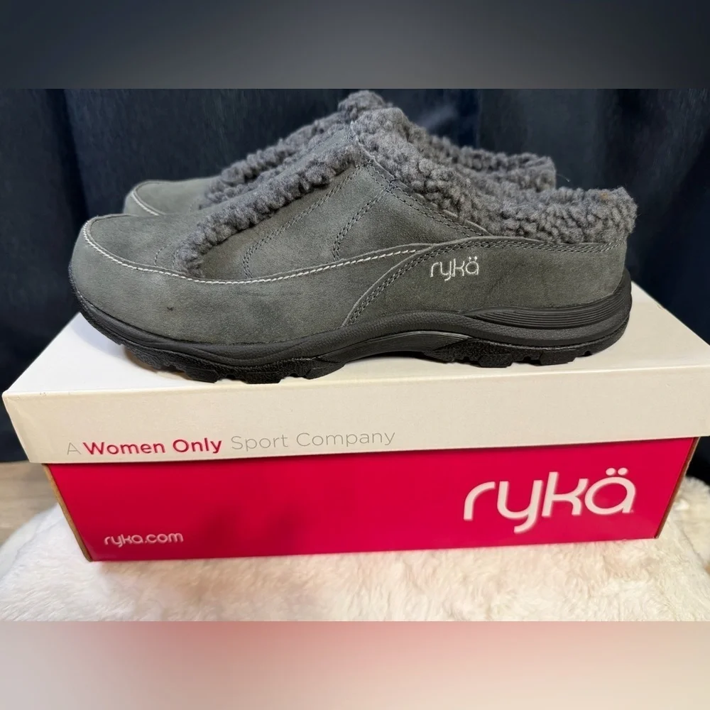 Ryka Arctica Women’s 10W Gray Suede Slip-On Winter Mules Faux Fur Lined